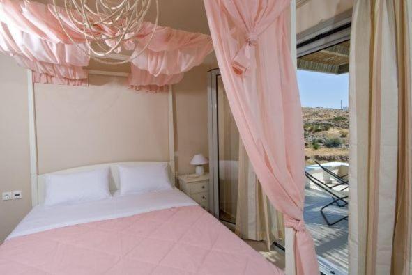Aeolia Villas カリストス 部屋 写真