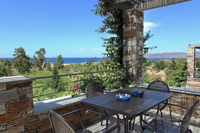 Aeolia Villas カリストス エクステリア 写真